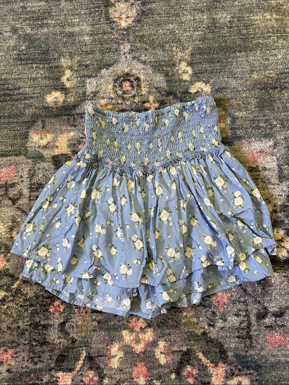 Hollister Light Blue Floral Smocked Layered Ultra High Rise Skort Size XS
